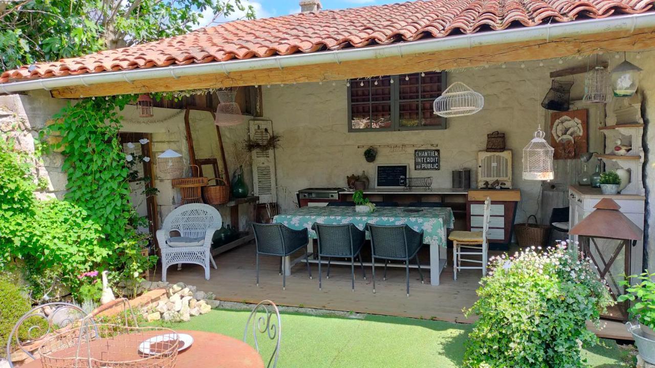 Agreable Chambre Cosy Tonnay-Charente Exterior foto